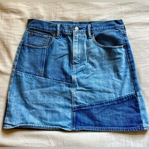 Levi’s Patch Work Denim Skirt, size 30.